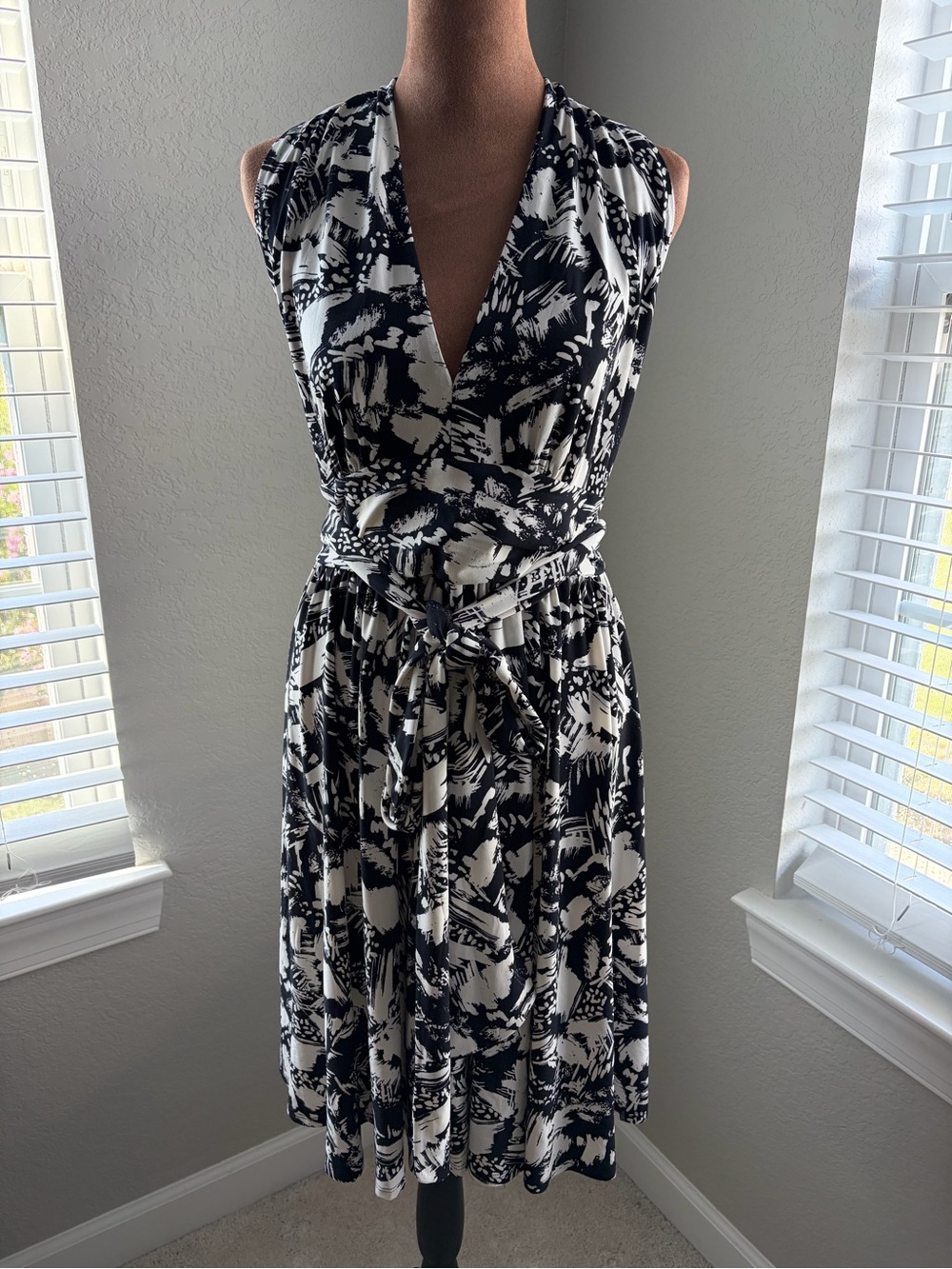 Moda International Black and White V-Neck Printed Wrap Dress